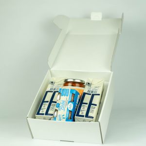 Bebè 1 blister + Free 2 litri di latte uht intero+ Gugù 1 vasetto di ragù di manzo Food Antibiotic Free
